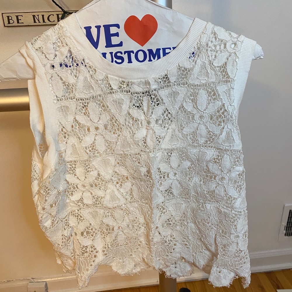 Deletta lace tank top
